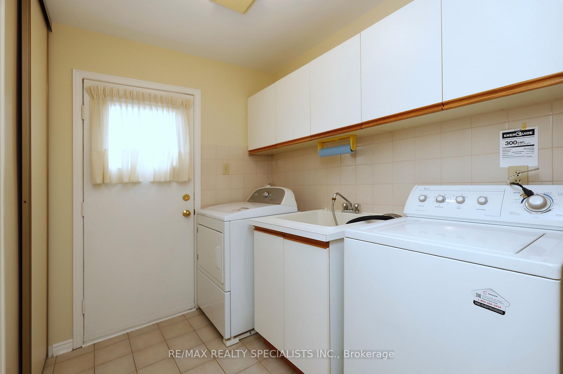 Photo 26 of 4 Mowat Court, Brampton, Heart Lake East — HOMEH