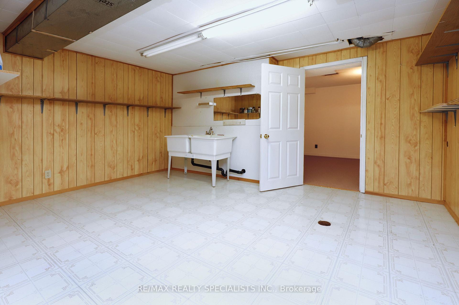 Photo 44 of 4 Mowat Court, Brampton, Heart Lake East — HOMEH