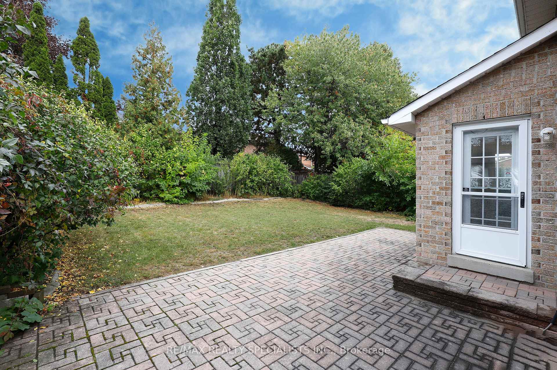 Photo 47 of 4 Mowat Court, Brampton, Heart Lake East — HOMEH