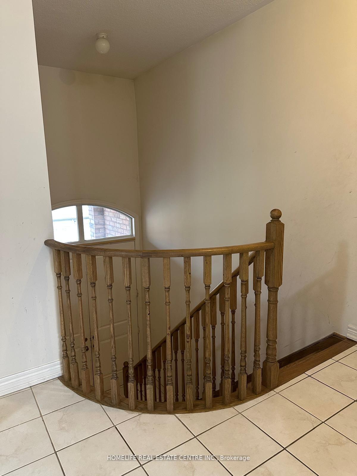 Photo 4 of 139 Inspire Boulevard, Brampton, Sandringham-Wellington North — HOMEH