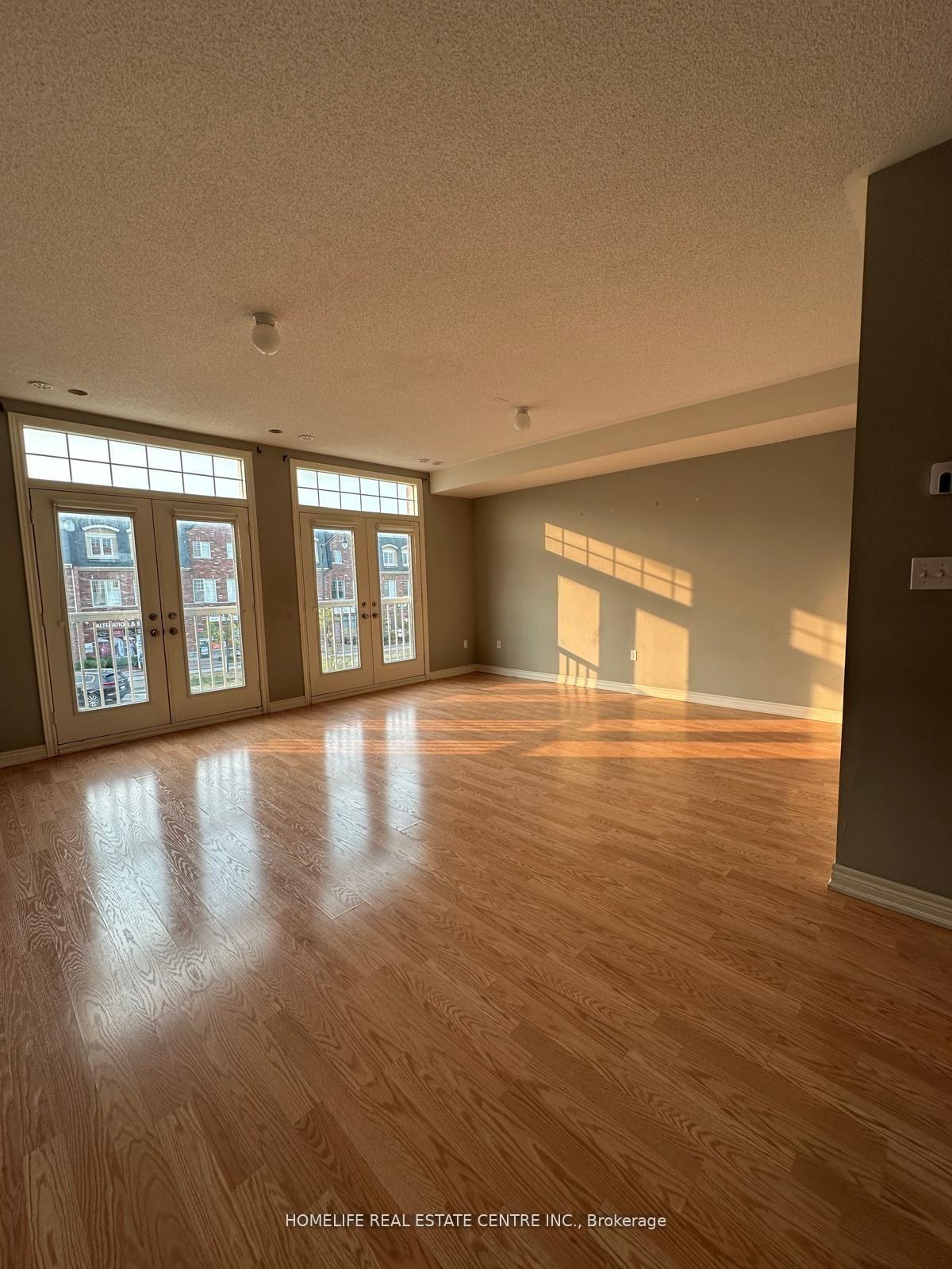 Photo 14 of 139 Inspire Boulevard, Brampton, Sandringham-Wellington North — HOMEH
