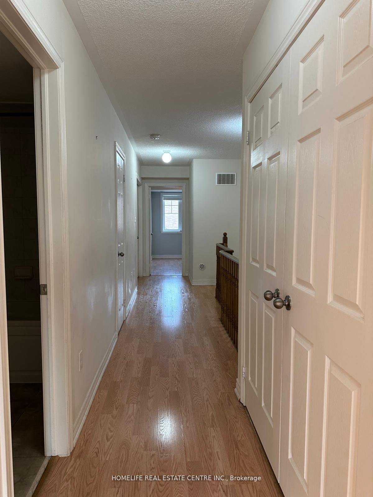Photo 35 of 139 Inspire Boulevard, Brampton, Sandringham-Wellington North — HOMEH