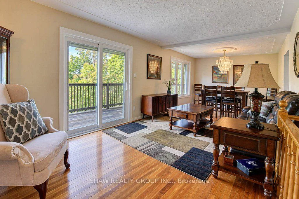Photo 12 of 1370 Thorman Place, Cambridge, Preston North — HOMEH