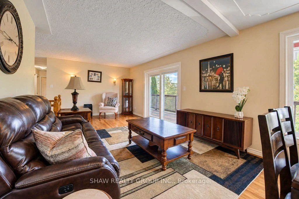 Photo 20 of 1370 Thorman Place, Cambridge, Preston North — HOMEH