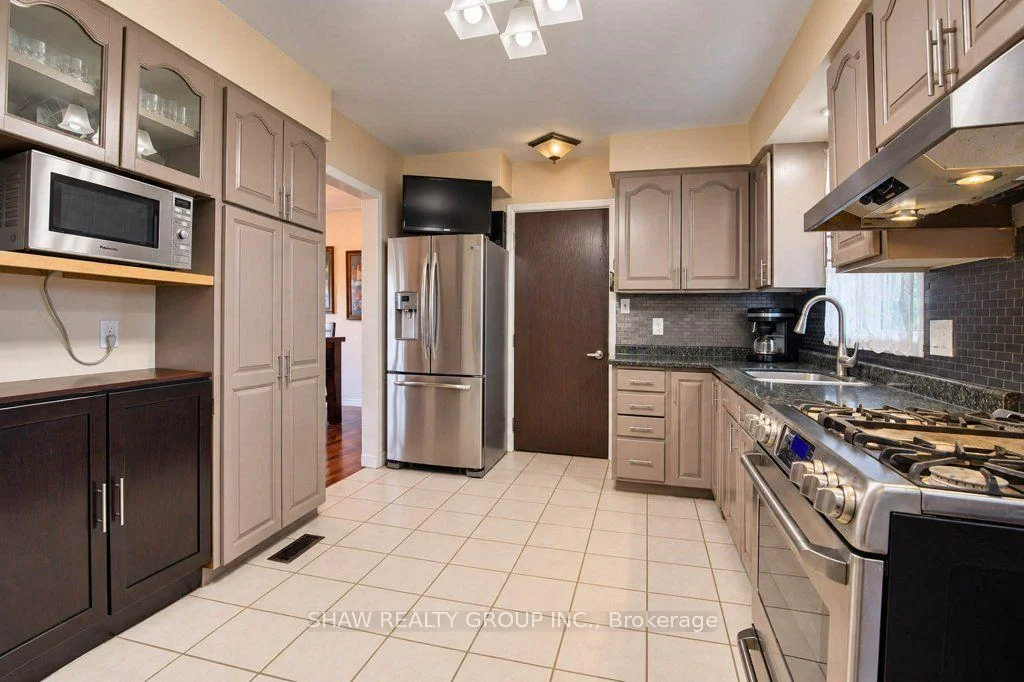Photo 26 of 1370 Thorman Place, Cambridge, Preston North — HOMEH