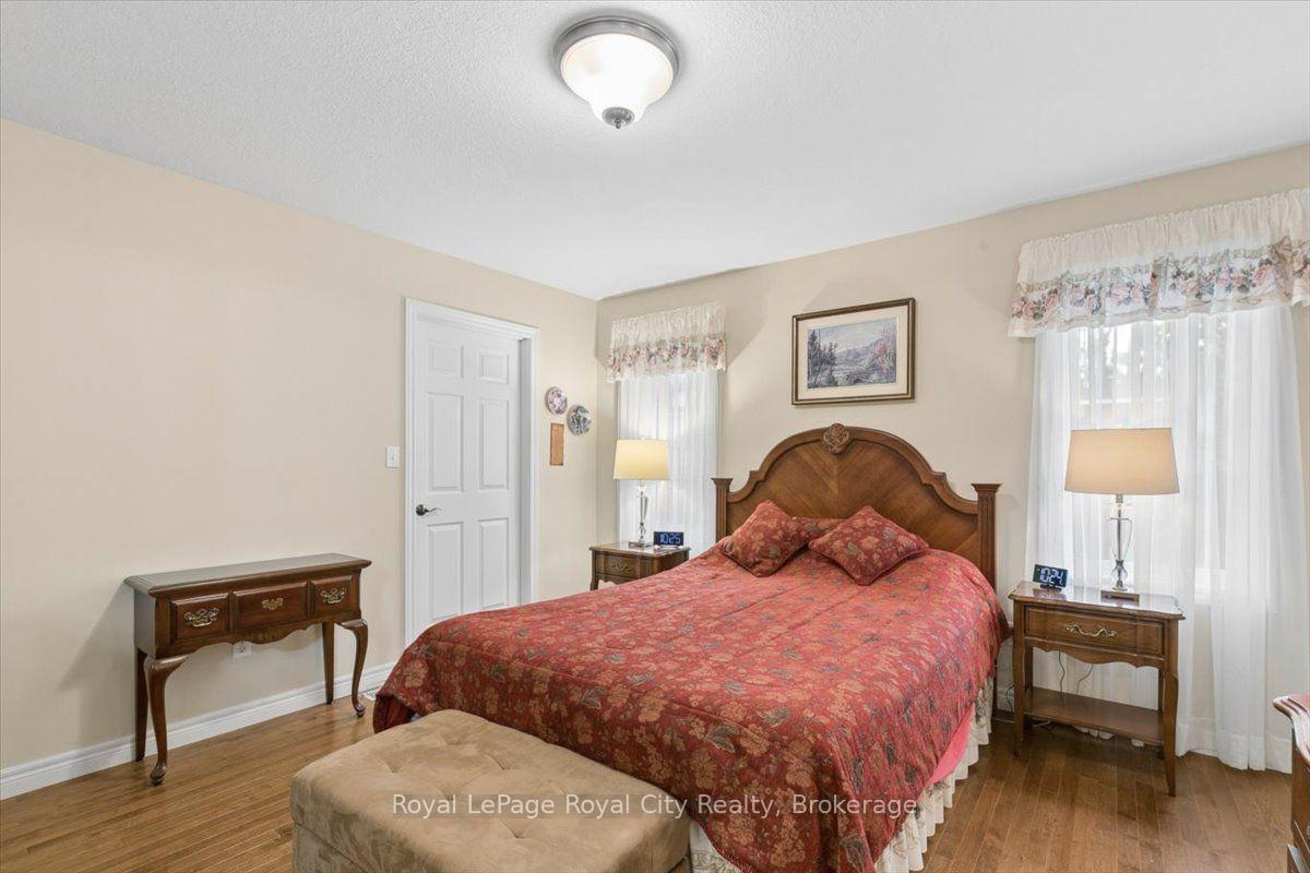 Photo 24 of 18 Mullin Drive, Guelph, Victoria North — HOMEH