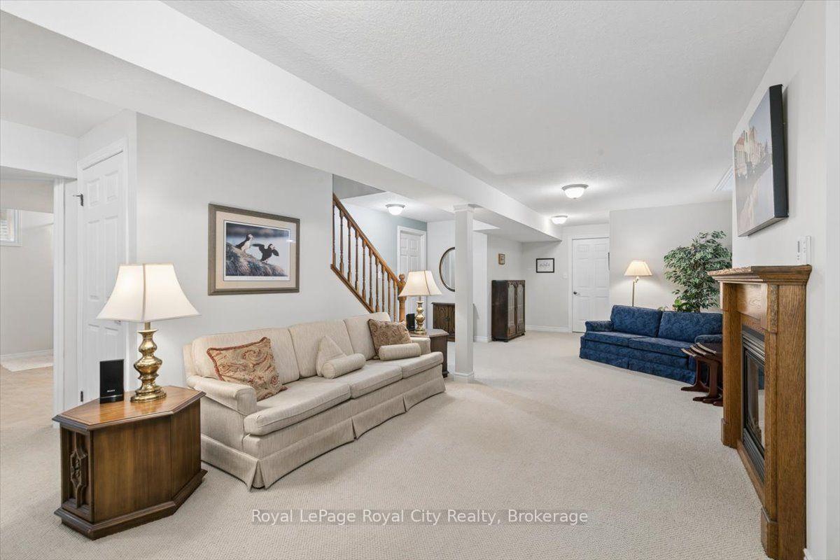 Photo 31 of 18 Mullin Drive, Guelph, Victoria North — HOMEH