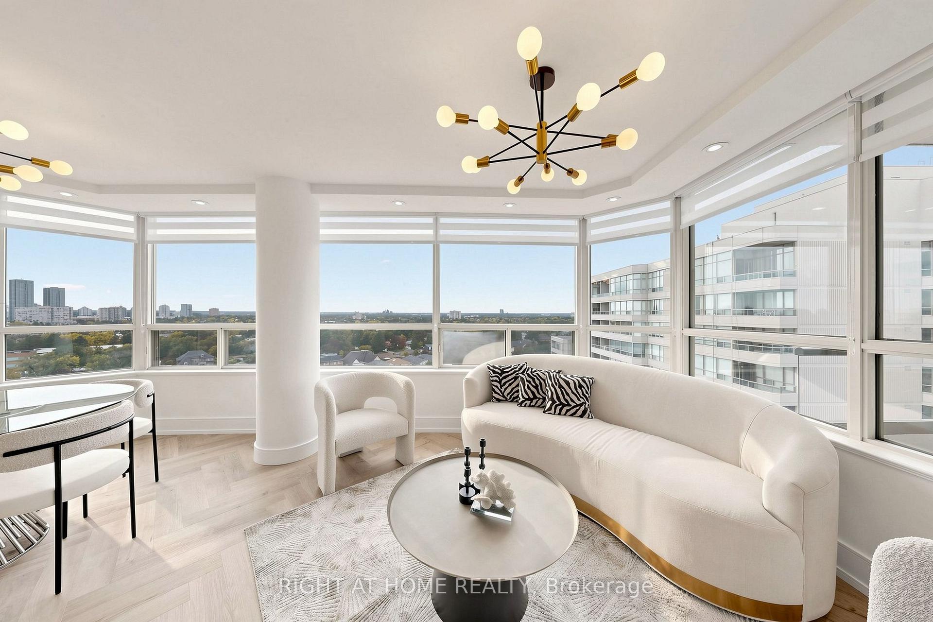 Photo 10 of Unit 1506, 7 Townsgate Drive, Vaughan, Crestwood-Springfarm-Yorkhill — HOMEH