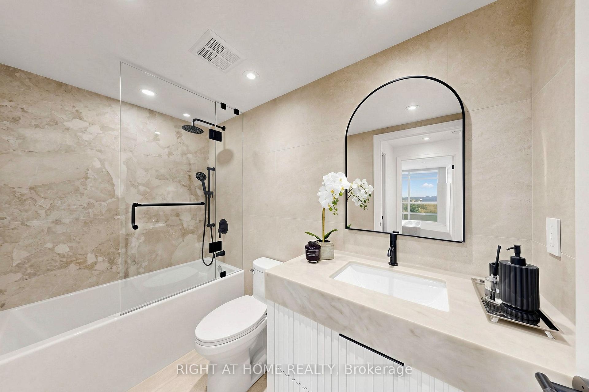 Photo 37 of Unit 1506, 7 Townsgate Drive, Vaughan, Crestwood-Springfarm-Yorkhill — HOMEH