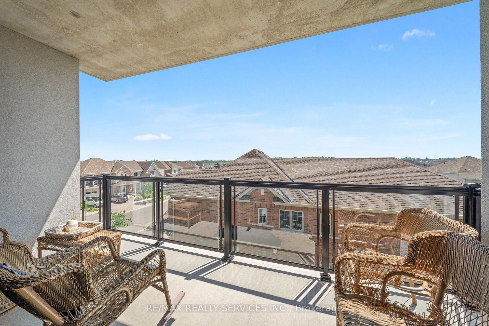 Photo 23 of Unit 304, 99B Farley Road, Centre Wellington, Fergus — HOMEH