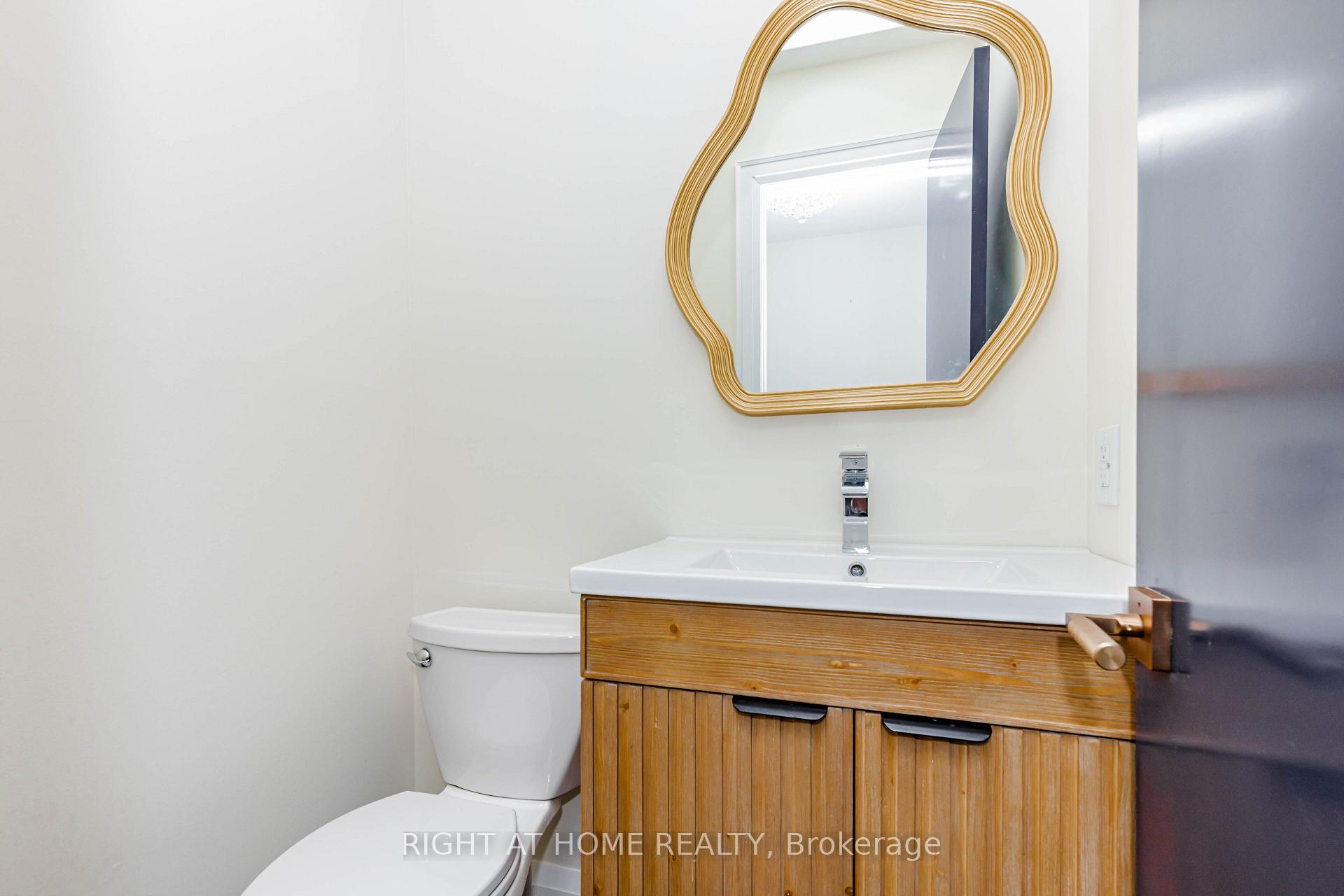 Photo 21 of 2358 Arnold Crescent, Burlington, Brant Hills — HOMEH