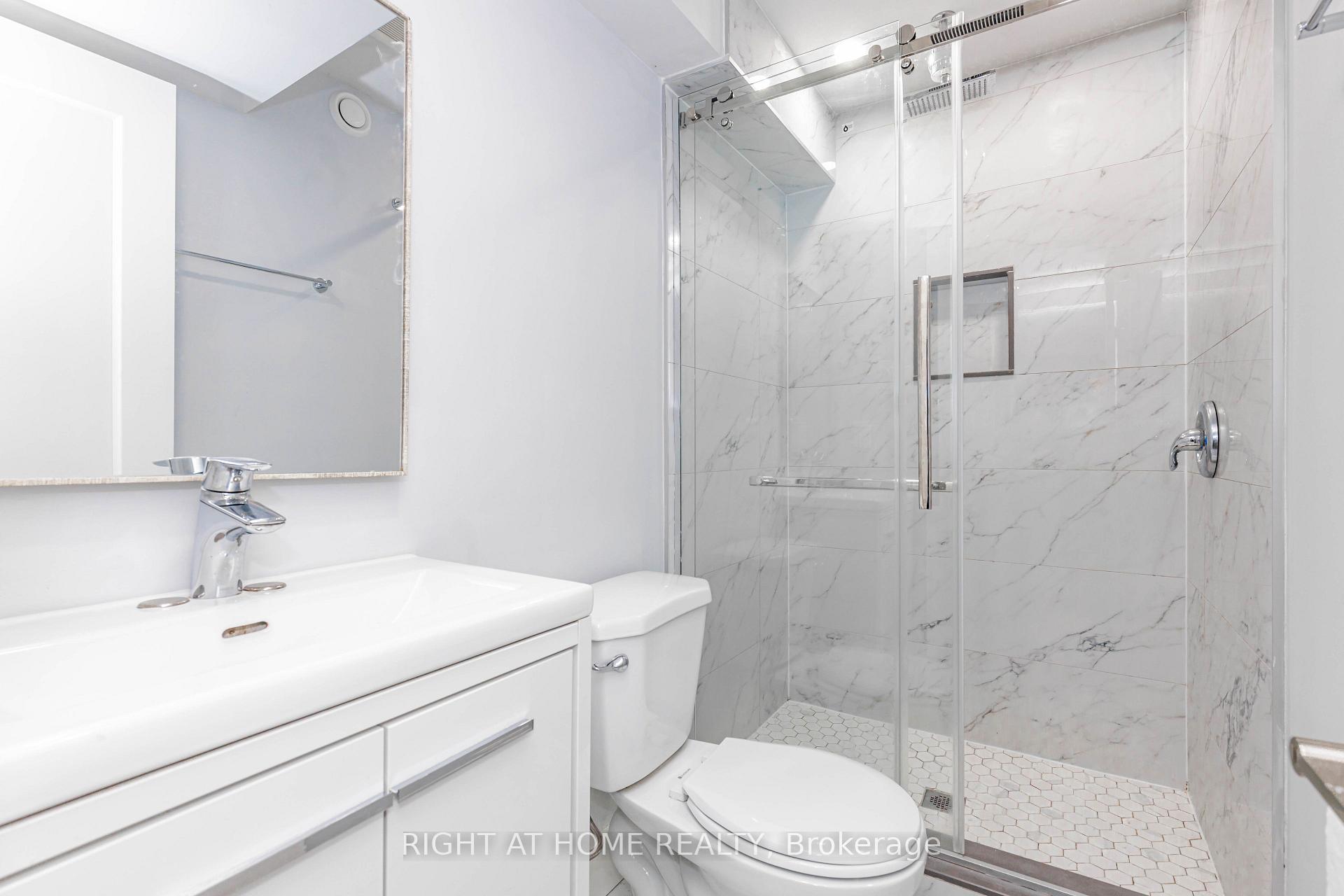 Photo 41 of 2358 Arnold Crescent, Burlington, Brant Hills — HOMEH