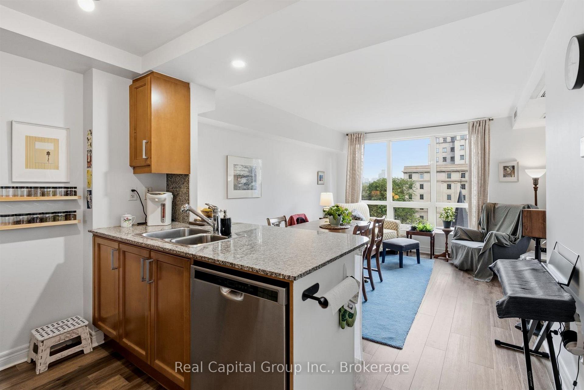 Photo 5 of Unit 705, 100 Hayden Street, Toronto, Church-Yonge Corridor — HOMEH