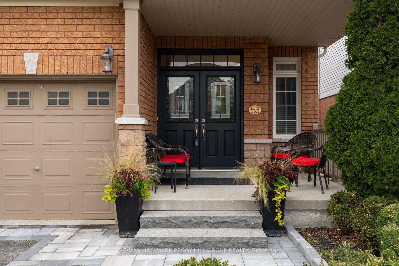 Photo 2 of 53 Tudor Crescent, Barrie, Innis-Shore — HOMEH