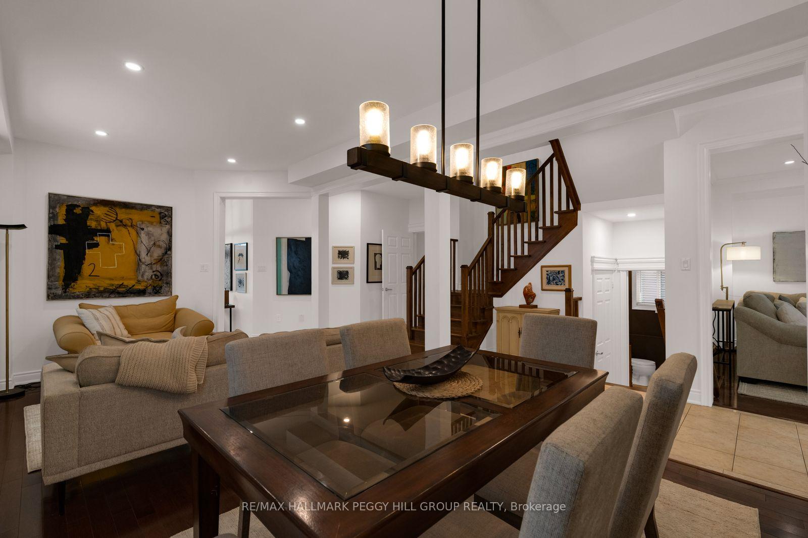 Photo 8 of 53 Tudor Crescent, Barrie, Innis-Shore — HOMEH