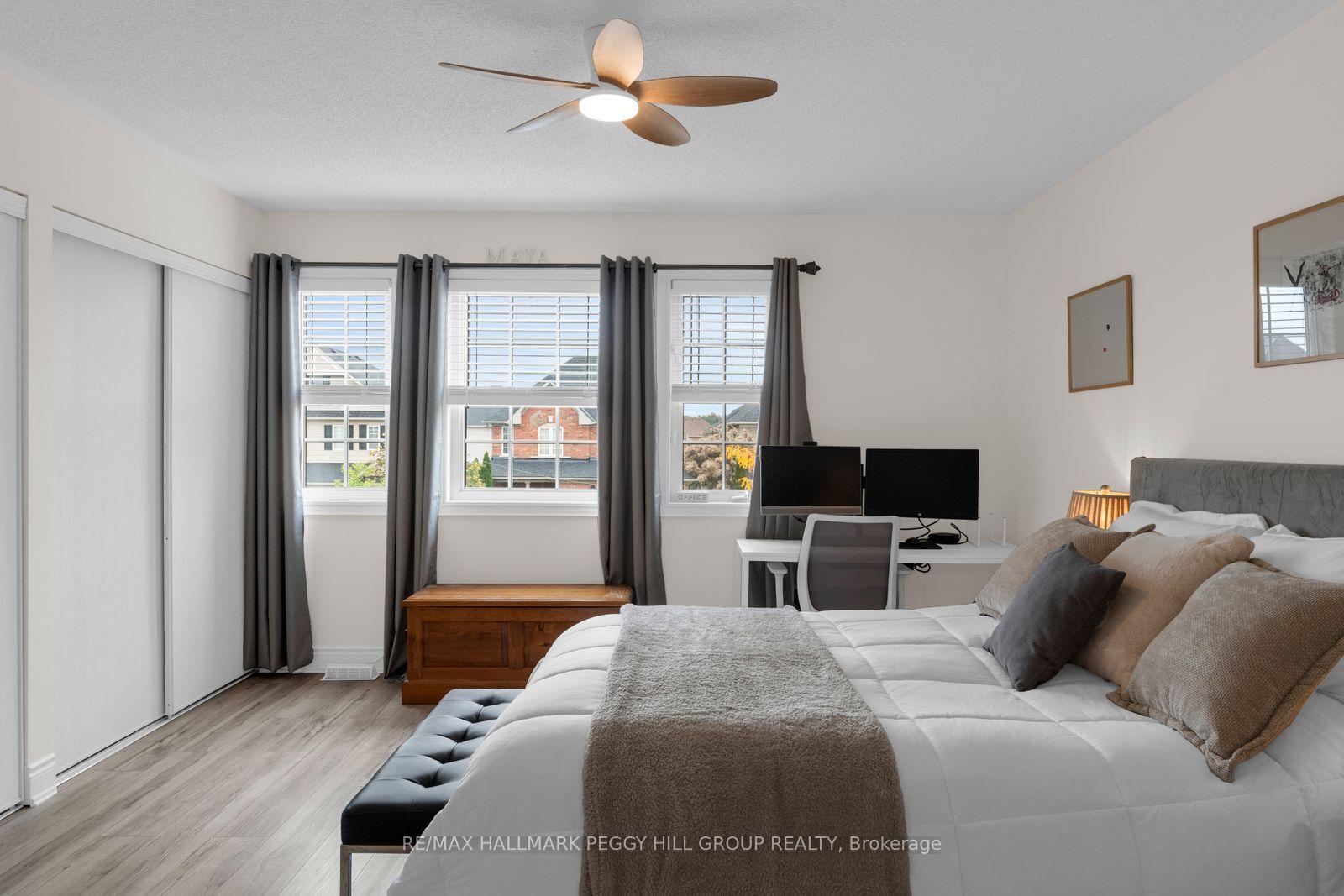 Photo 15 of 53 Tudor Crescent, Barrie, Innis-Shore — HOMEH