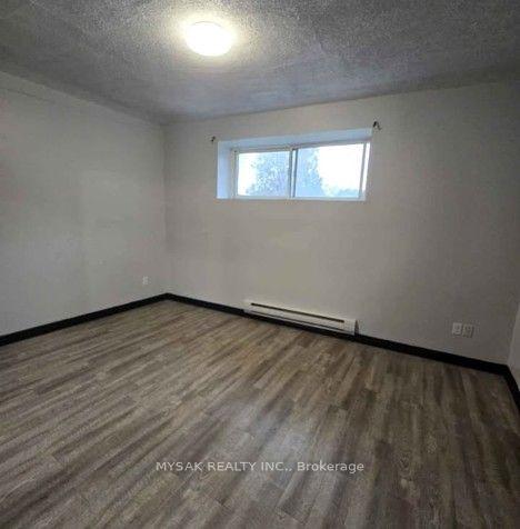 Photo 15 of 455 King William Street, Hamilton, Landsdale — HOMEH
