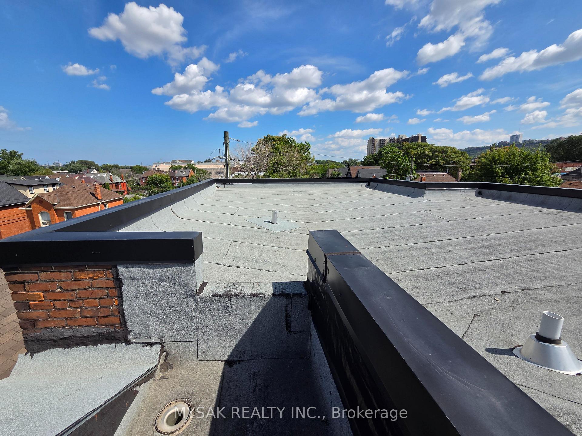 Photo 22 of 455 King William Street, Hamilton, Landsdale — HOMEH