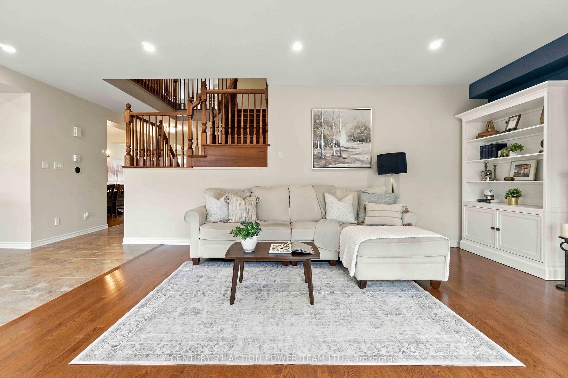 Photo 12 of 703 Mashkig Avenue E, Ottawa, Camelot — HOMEH