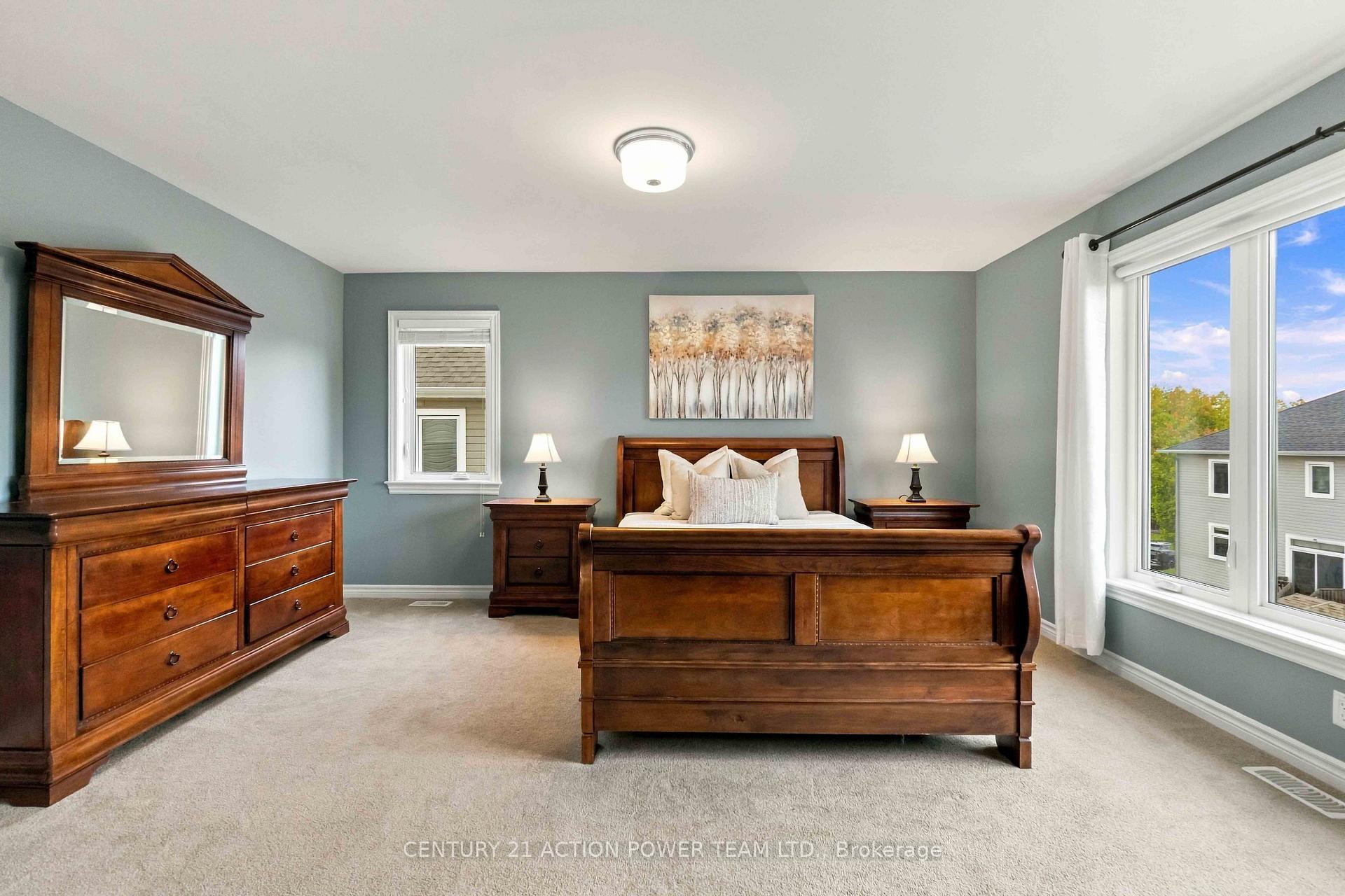 Photo 20 of 703 Mashkig Avenue E, Ottawa, Camelot — HOMEH