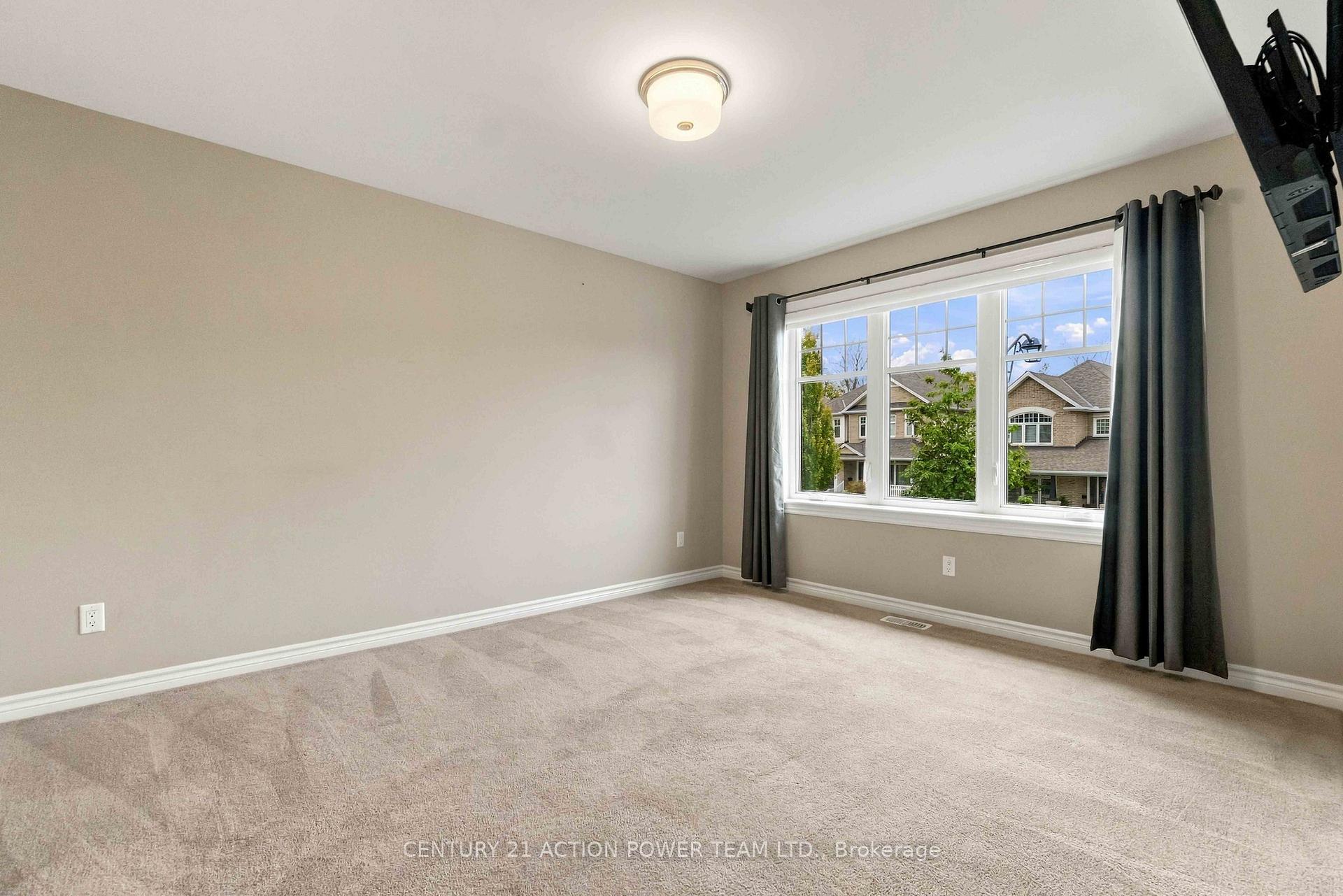 Photo 34 of 703 Mashkig Avenue E, Ottawa, Camelot — HOMEH