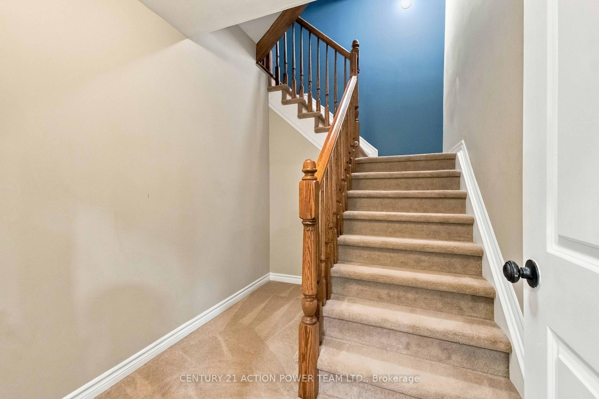 Photo 40 of 703 Mashkig Avenue E, Ottawa, Camelot — HOMEH