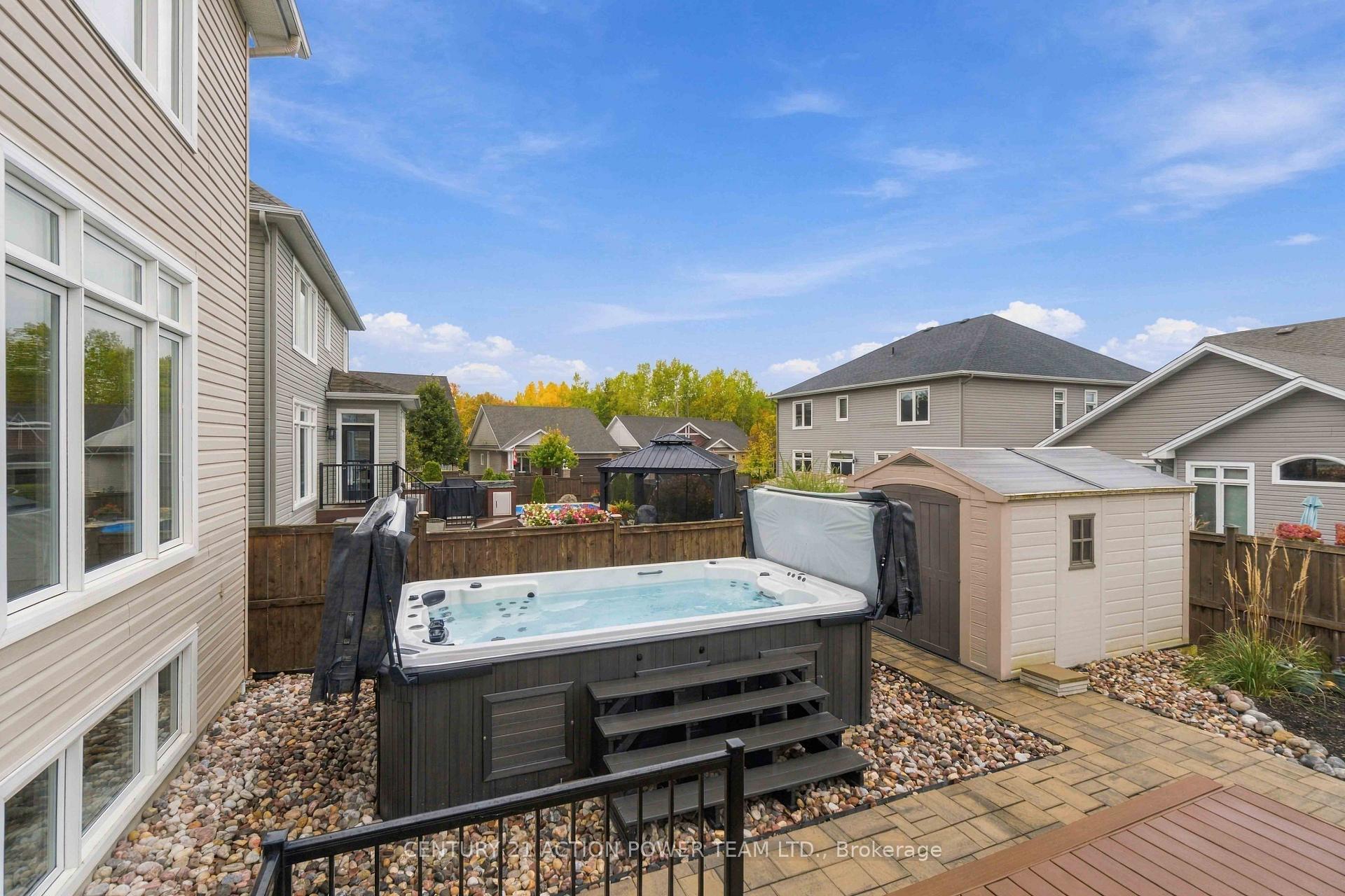 Photo 51 of 703 Mashkig Avenue E, Ottawa, Camelot — HOMEH
