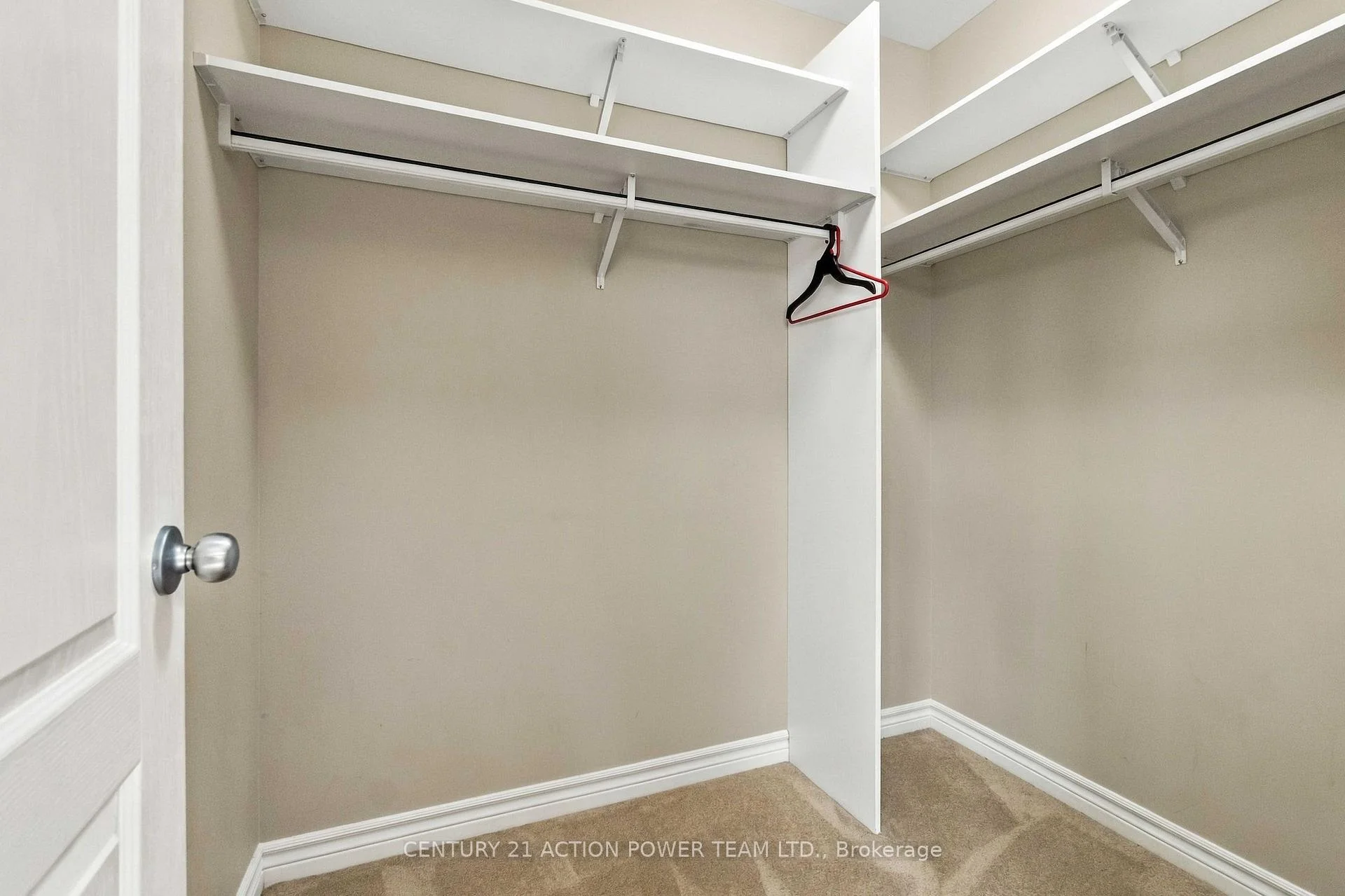 Photo 36 of 703 Mashkig Avenue E, Ottawa, Camelot — HOMEH