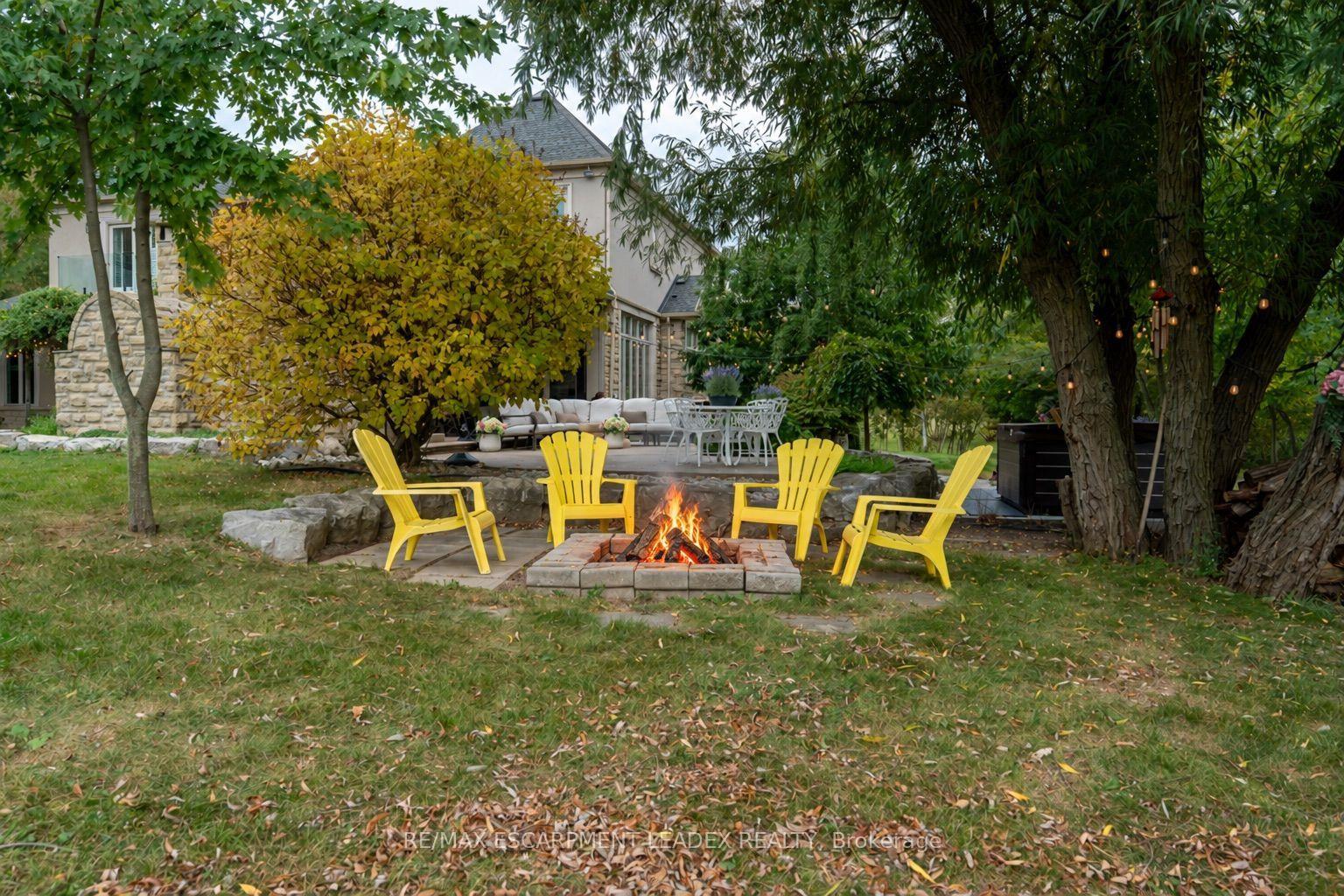 Photo 17 of 740 Fiddlers Green Road, Hamilton, Ancaster — HOMEH