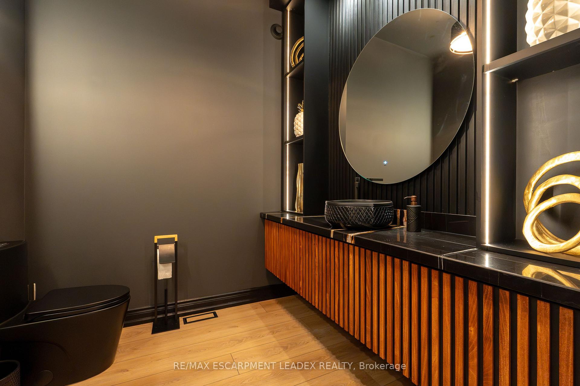 Photo 35 of 740 Fiddlers Green Road, Hamilton, Ancaster — HOMEH