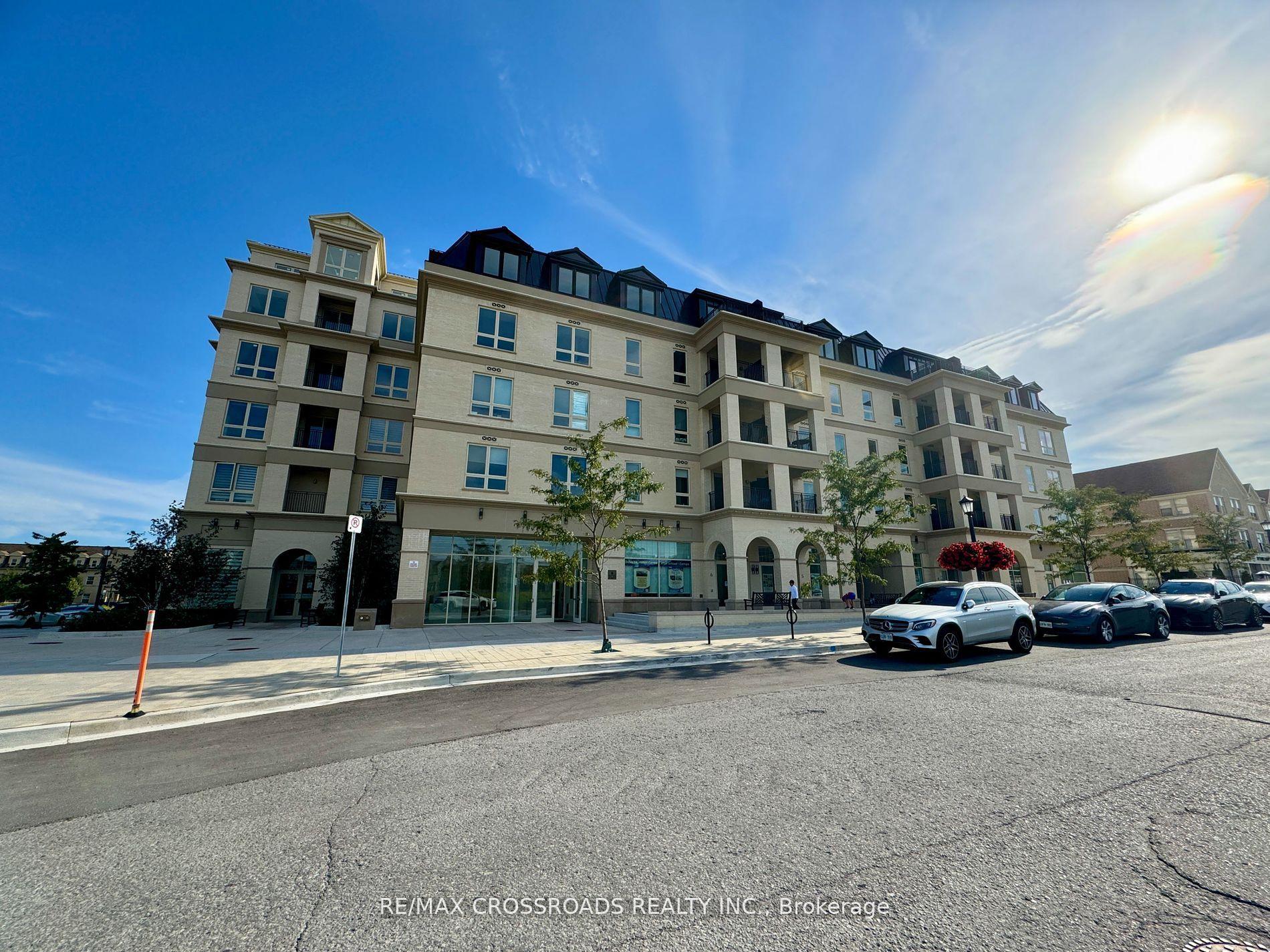 Photo 3 of Unit 239, 101 Cathedral High Street, Markham, Devil's Elbow — HOMEH