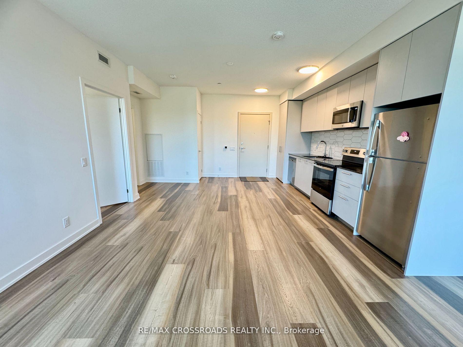 Photo 7 of Unit 239, 101 Cathedral High Street, Markham, Devil's Elbow — HOMEH