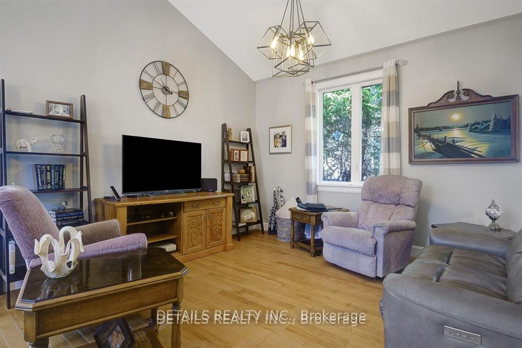 Photo 5 of Unit A - Upper Unit, 2565A Page Road, Ottawa, Chapel Hill South - Orleans Village — HOMEH
