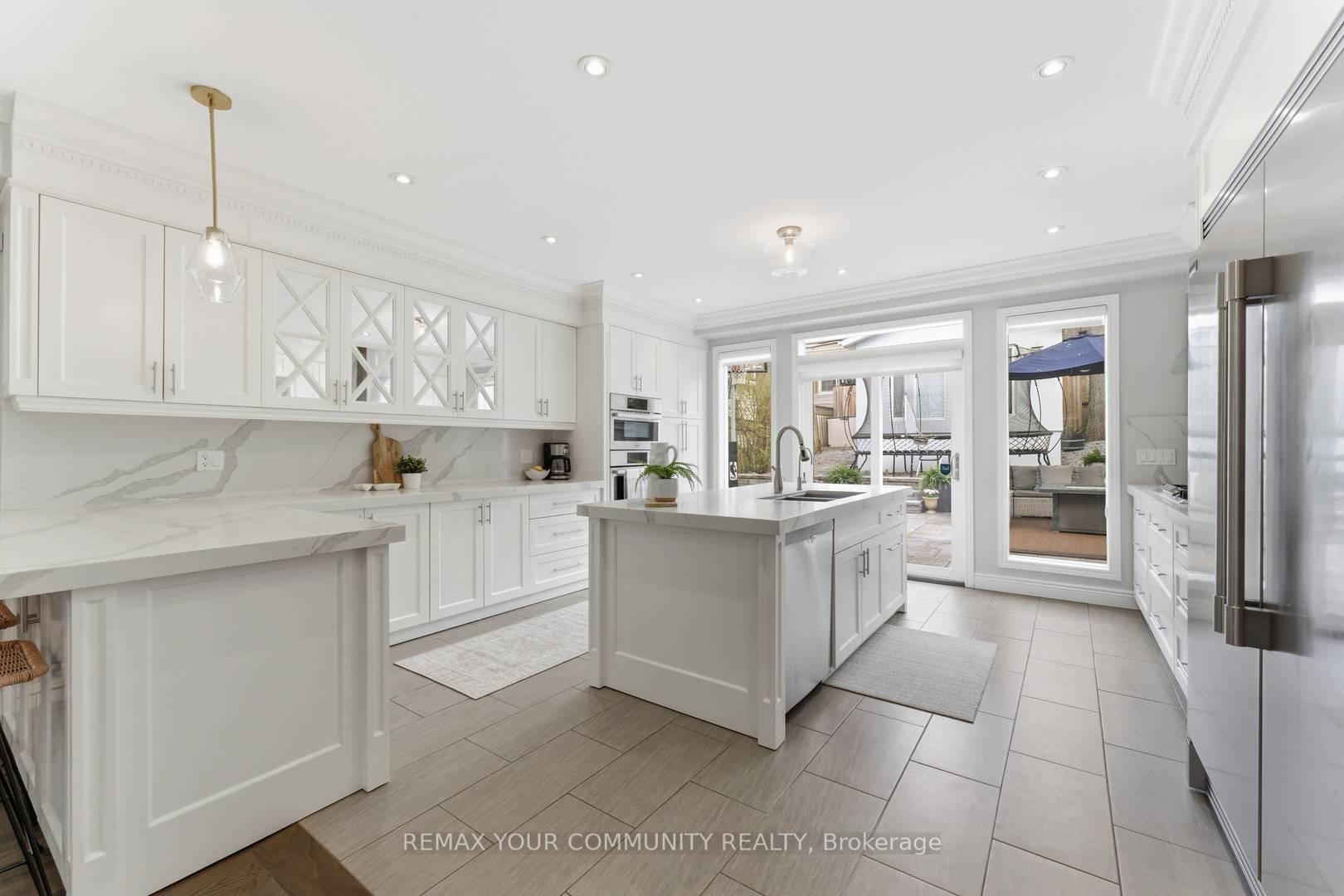 Photo 5 of 12 Hazel Avenue, Toronto, The Beaches — HOMEH