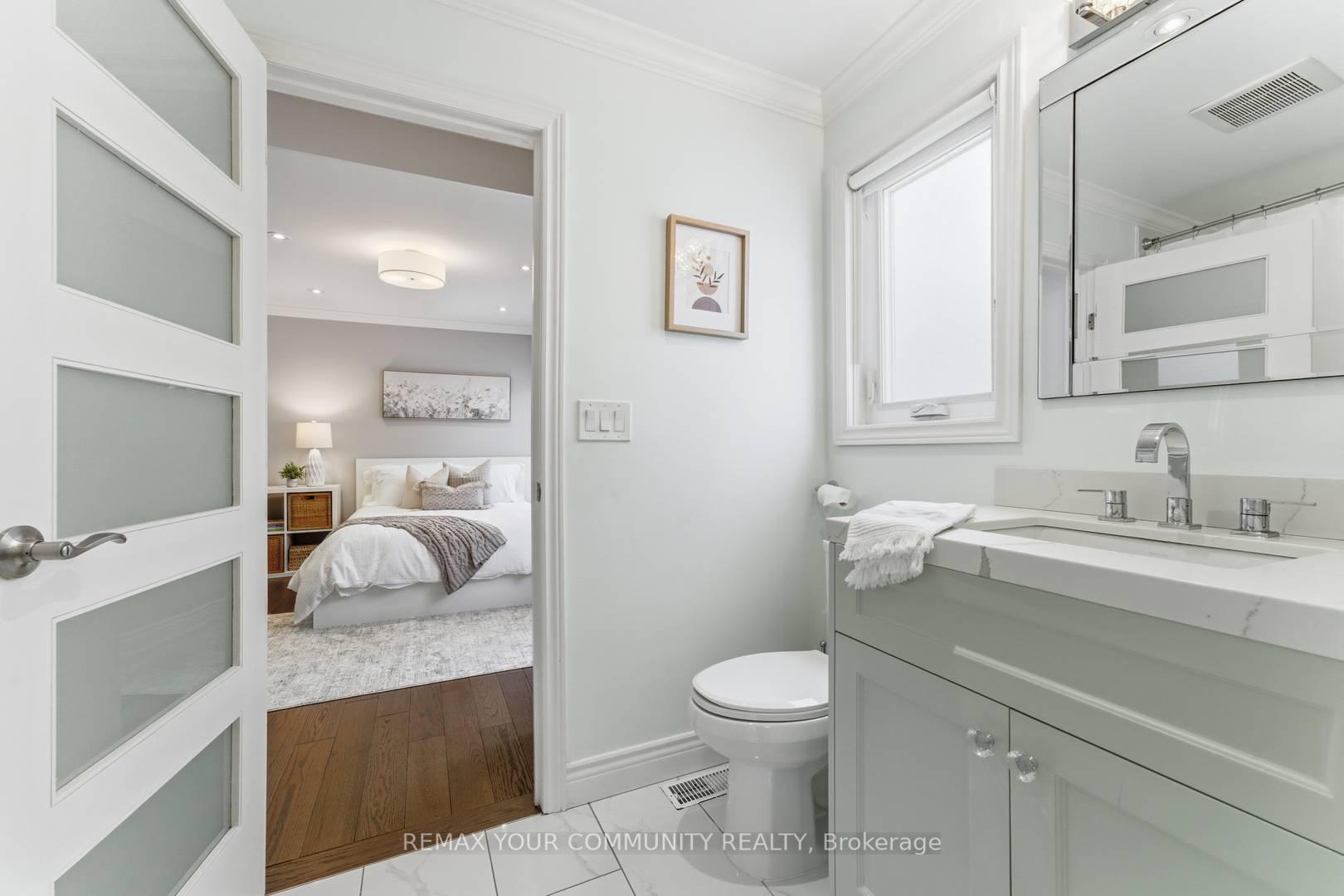 Photo 9 of 12 Hazel Avenue, Toronto, The Beaches — HOMEH