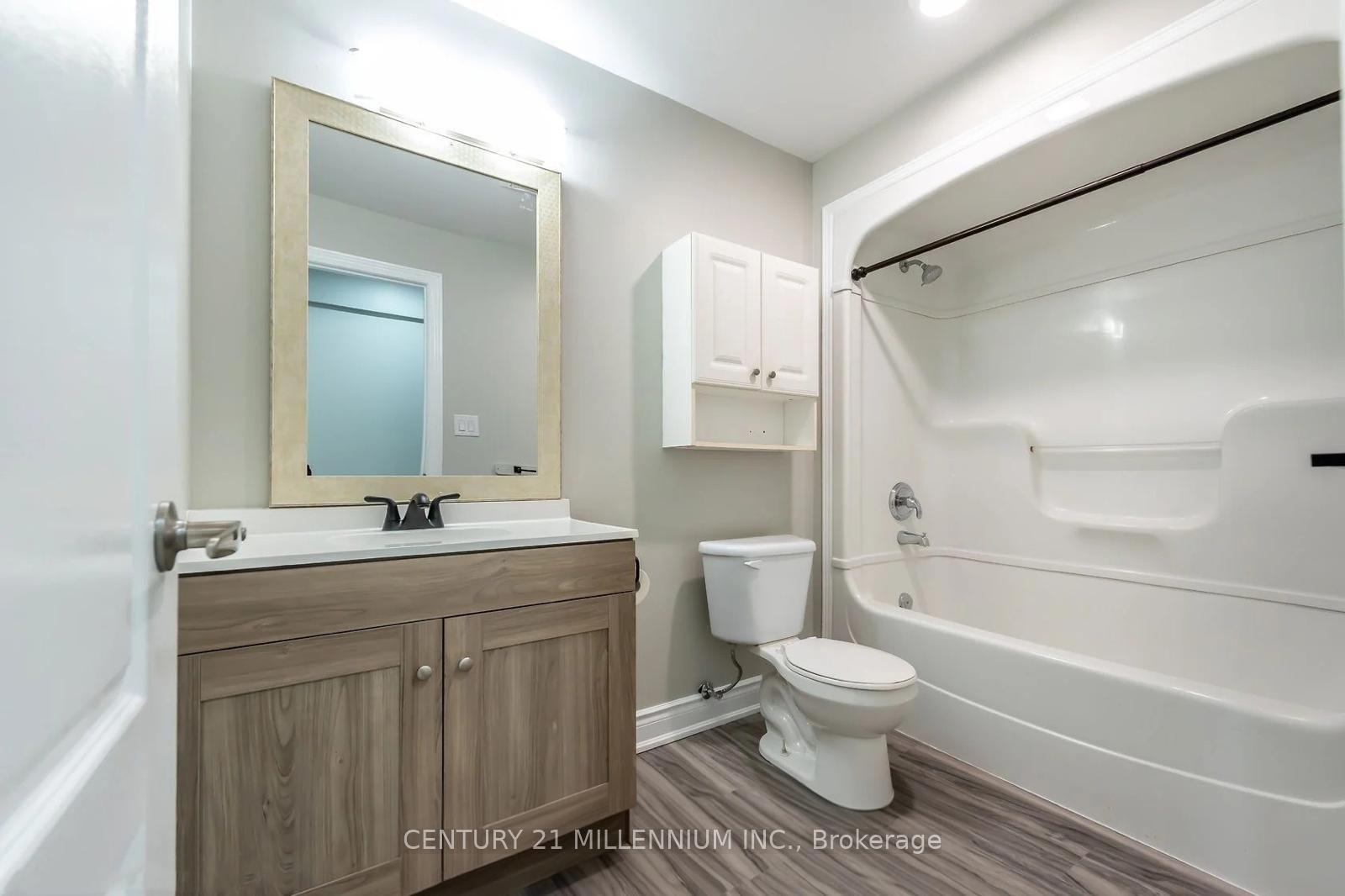 Photo 3 of 52 Marion Street, Hamilton, Mount Hope — HOMEH