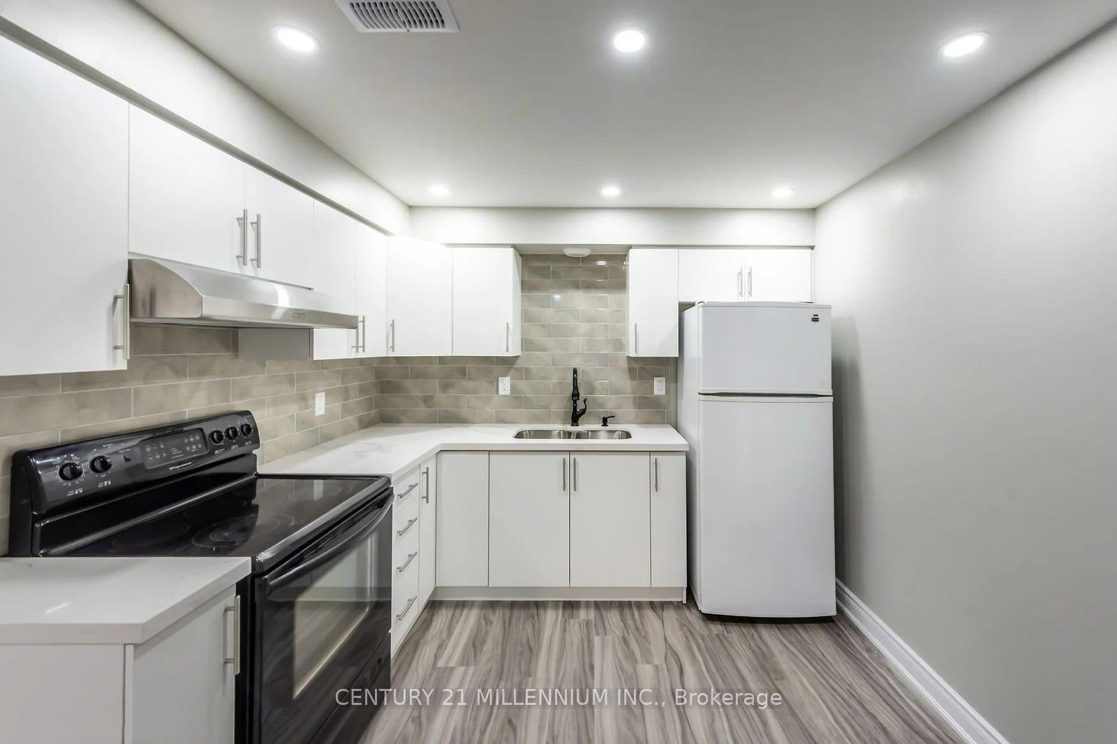 Photo 12 of 52 Marion Street, Hamilton, Mount Hope — HOMEH