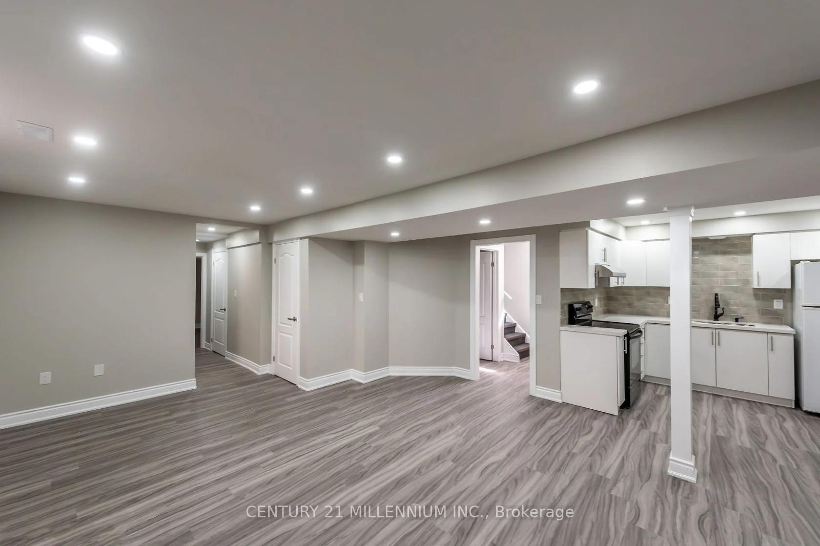 Photo 13 of 52 Marion Street, Hamilton, Mount Hope — HOMEH