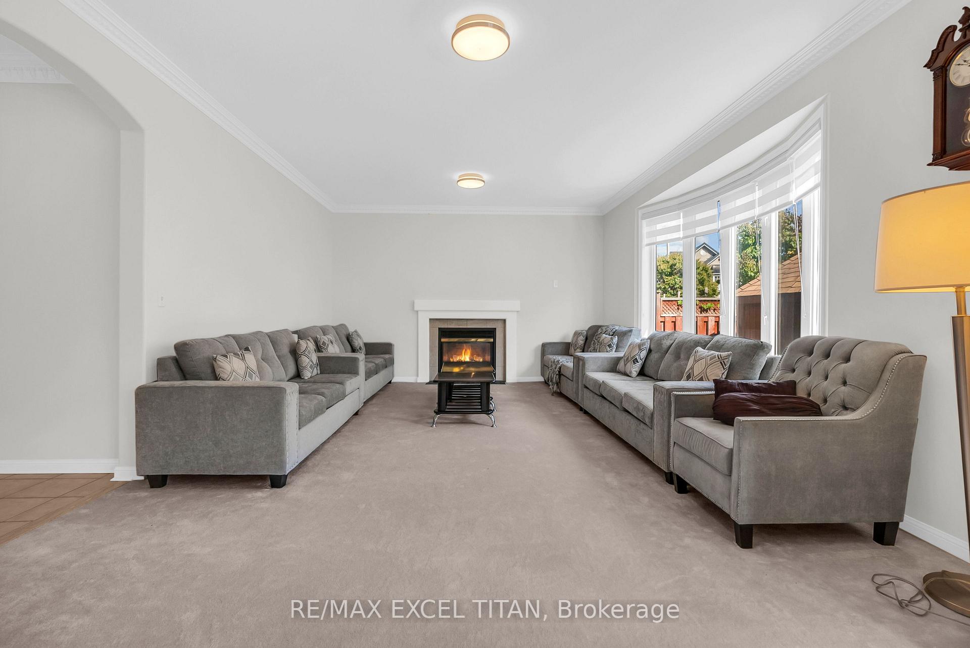 Photo 11 of 7 Braydon Boulevard, Brampton, Vales of Castlemore — HOMEH