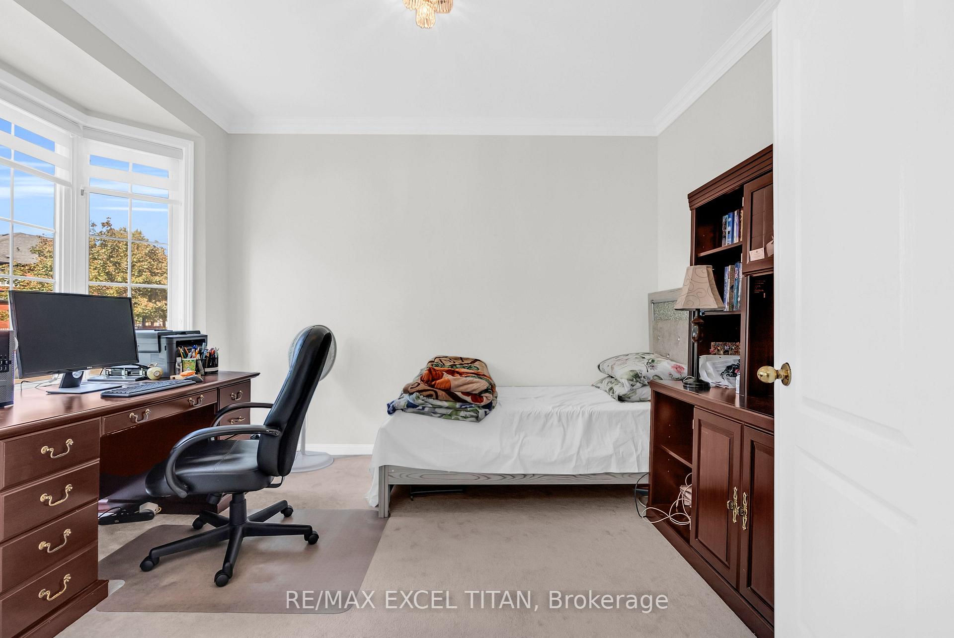 Photo 16 of 7 Braydon Boulevard, Brampton, Vales of Castlemore — HOMEH