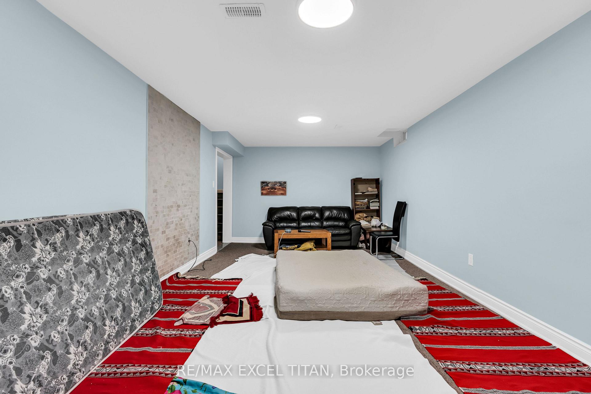 Photo 40 of 7 Braydon Boulevard, Brampton, Vales of Castlemore — HOMEH