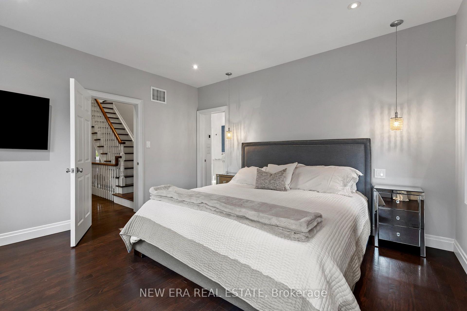 Photo 15 of 171 Glengrove Avenue W, Toronto, Lawrence Park South — HOMEH