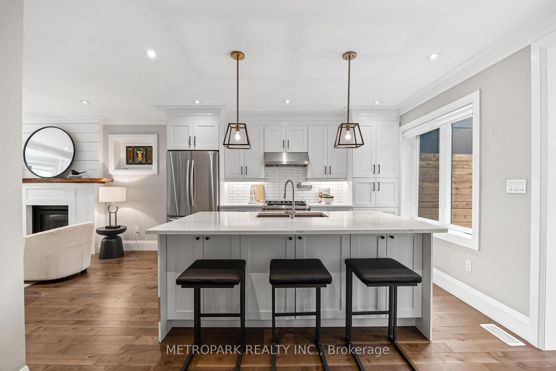 Photo 14 of 29 Kappele Avenue, Toronto, Lawrence Park North — HOMEH