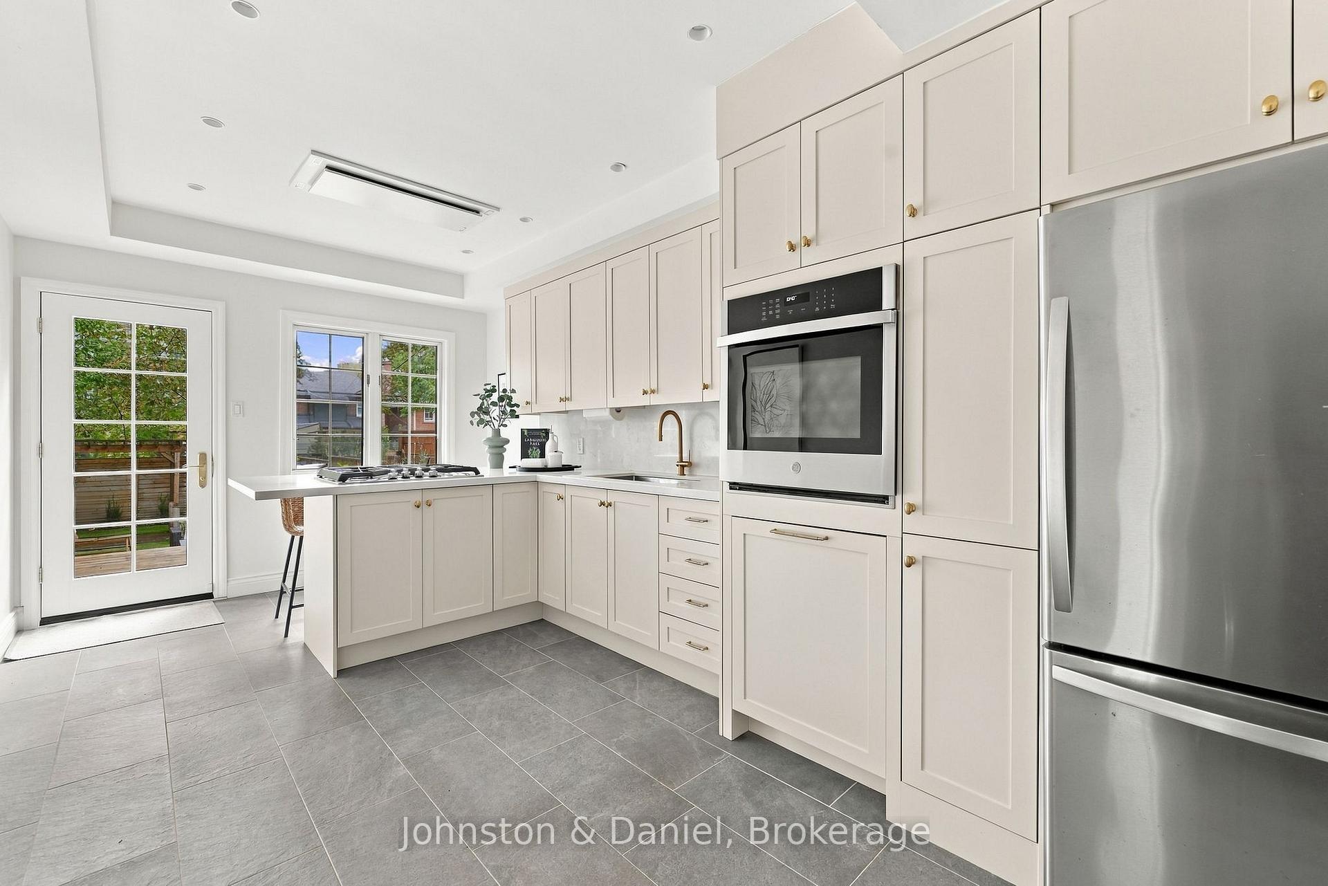 Photo 14 of 72 Gormley Avenue, Toronto, Yonge-St. Clair — HOMEH