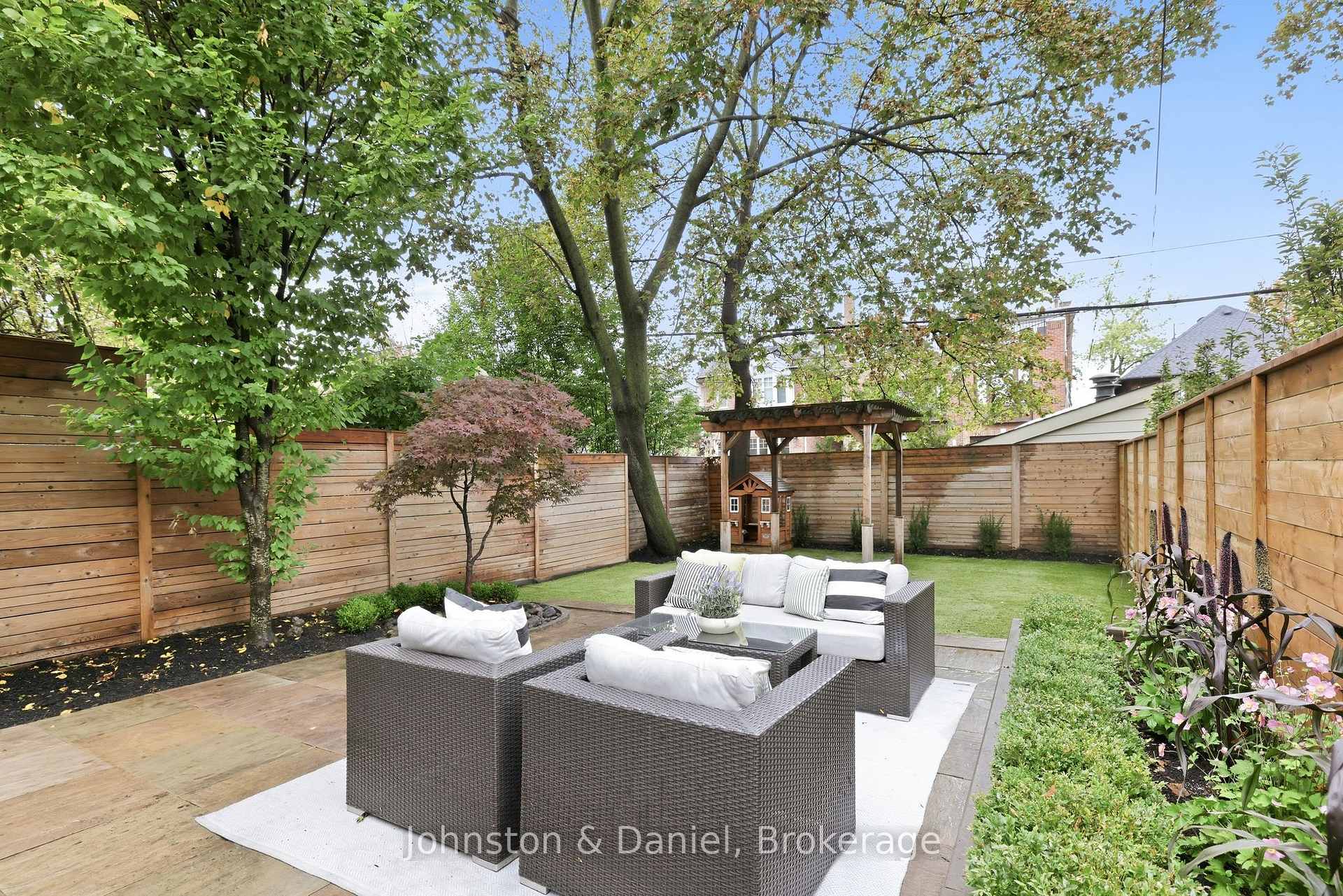 Photo 39 of 72 Gormley Avenue, Toronto, Yonge-St. Clair — HOMEH