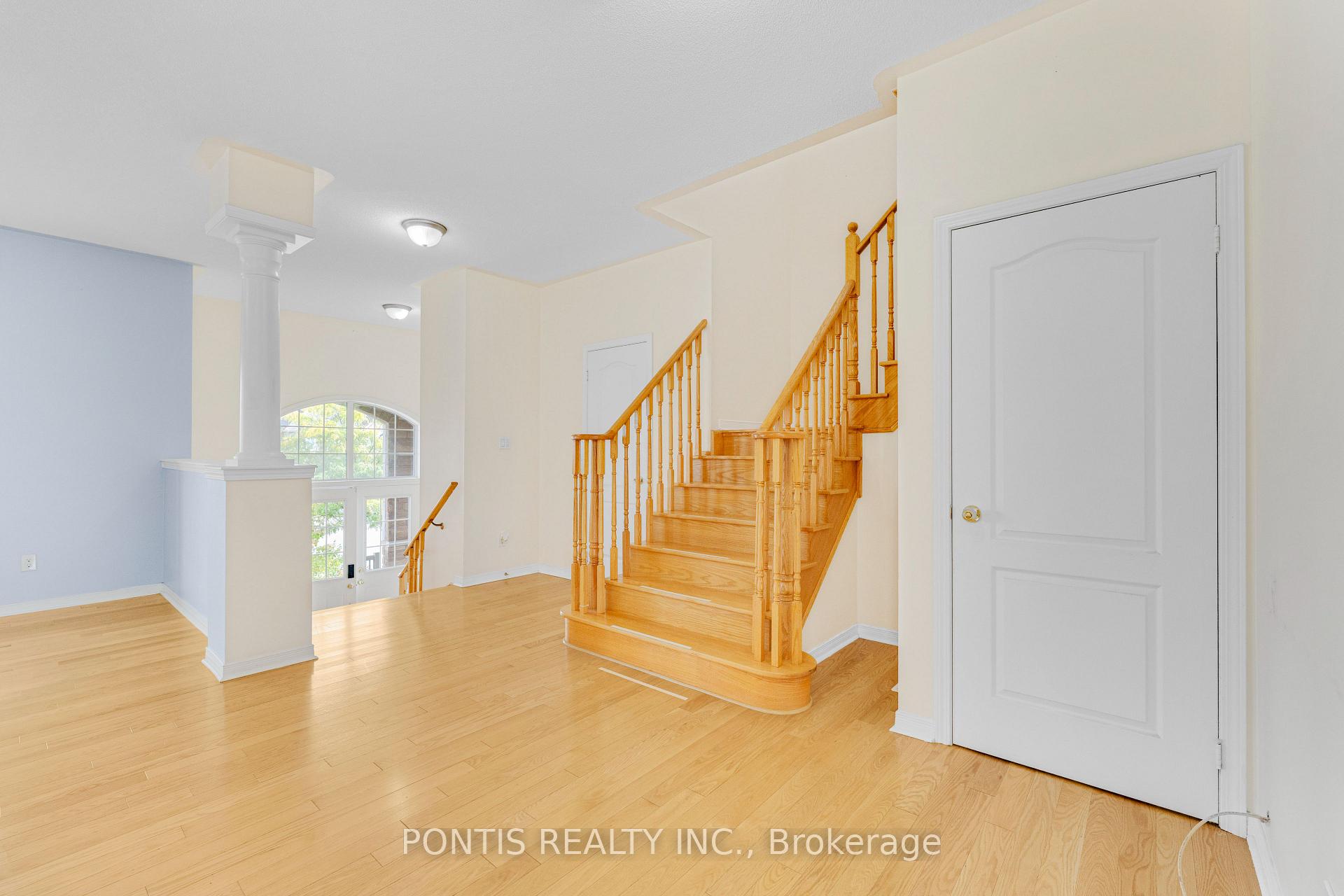 Photo 25 of 14 Arrowstone Court, Brampton, Sandringham-Wellington — HOMEH