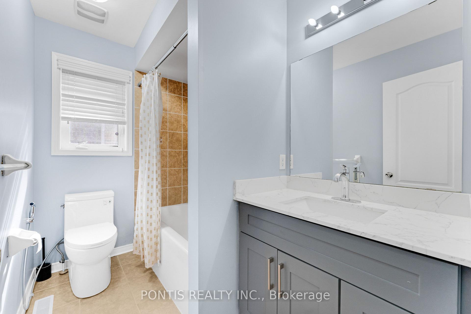 Photo 36 of 14 Arrowstone Court, Brampton, Sandringham-Wellington — HOMEH