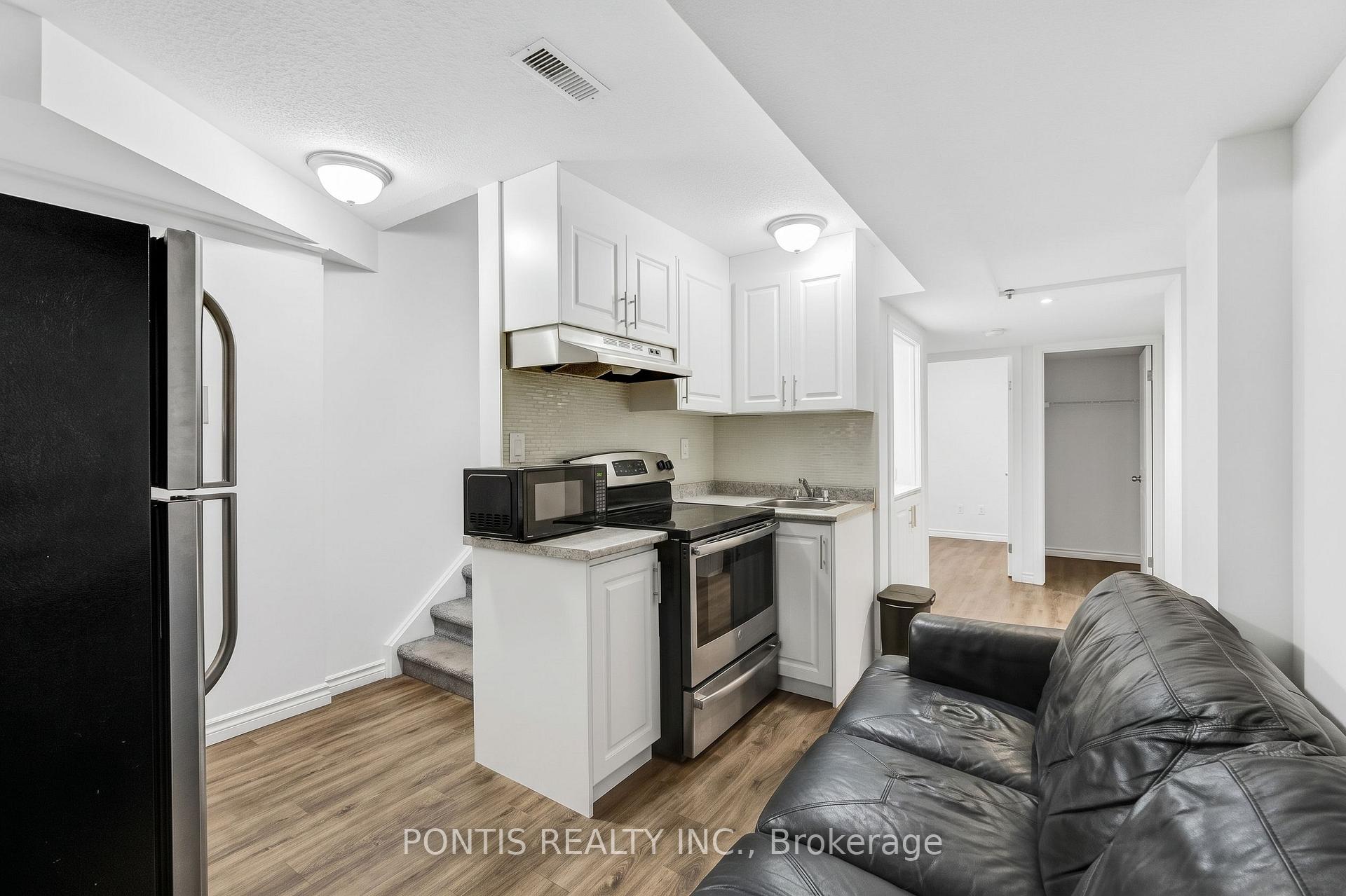 Photo 42 of 14 Arrowstone Court, Brampton, Sandringham-Wellington — HOMEH