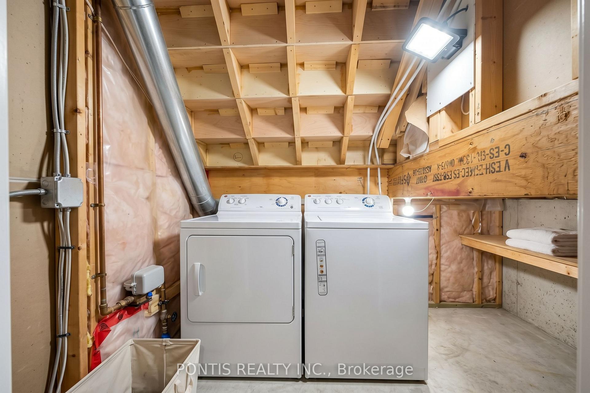 Photo 46 of 14 Arrowstone Court, Brampton, Sandringham-Wellington — HOMEH