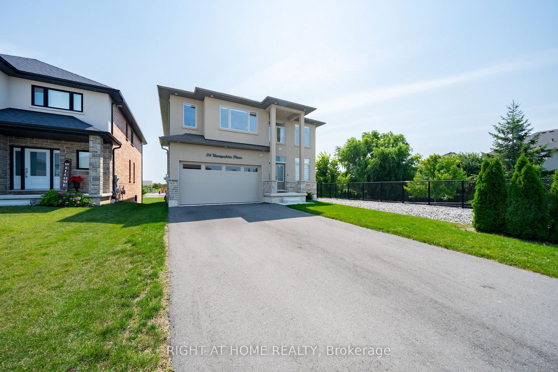 Photo 45 of 34 Hampshire Place, Hamilton, Stoney Creek Mountain — HOMEH
